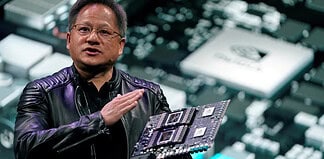 Jefe de NVIDIA asegura que RTX creó la industria moderna de los videojuegos y genera polémica