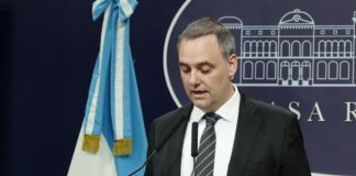 La Justicia argentina investiga movimientos con criptomonedas ligados a Manuel Adorni